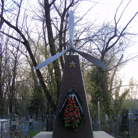 Старое городское кладбище