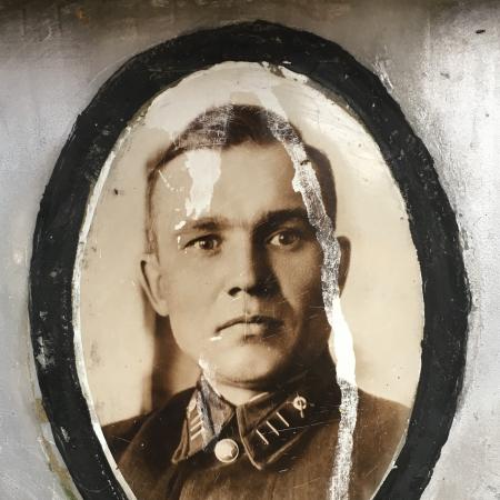 Братская могила в с. Сухолучье Вышгородского района 