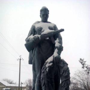 Братская могила в совхозе им. 1 мая в г. Кагарлык