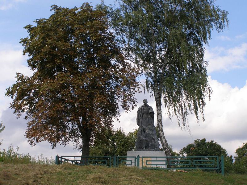Братская могила в с. Хорошее Озеро Борзнянского района