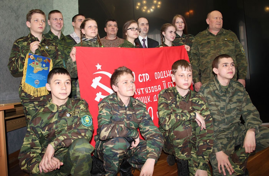 Зязев Евгений Геннадьевич с воспитанниками.