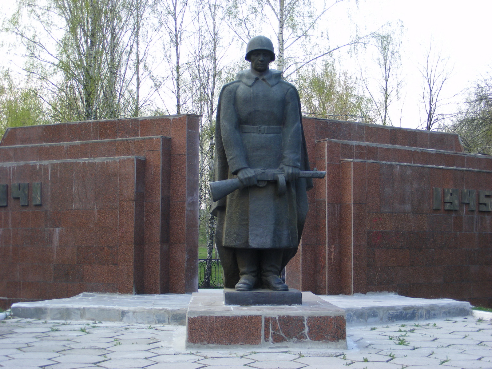 Мемориал защитников г. Бровары