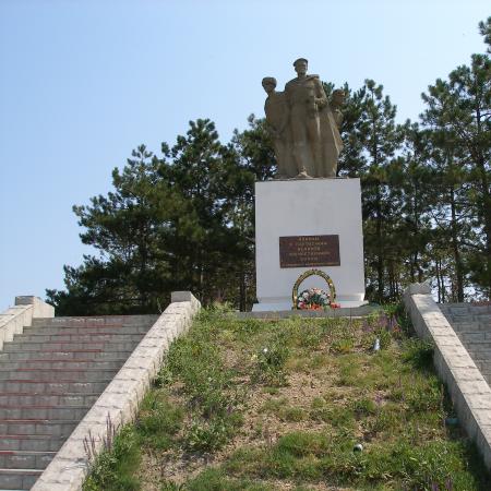 Братское захоронение партизан
