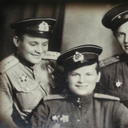 83 Бригада Морской Пехоты