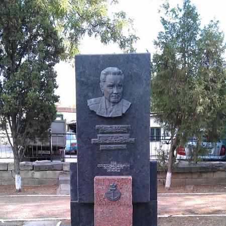  Кладбище Коммунаров