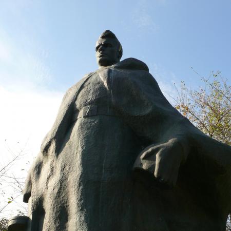Братская могила в с. Луковица Каневского района