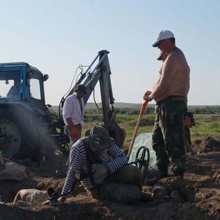 Военно-поисковая экспедиция вахта памяти «Аджимушкай 2014»