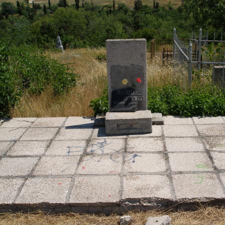 Братское кладбище защитников Севастополя 1941-1942 гг., ул. Пожарова, городское кладбище, захоронение умерших от ран в 47МСБ