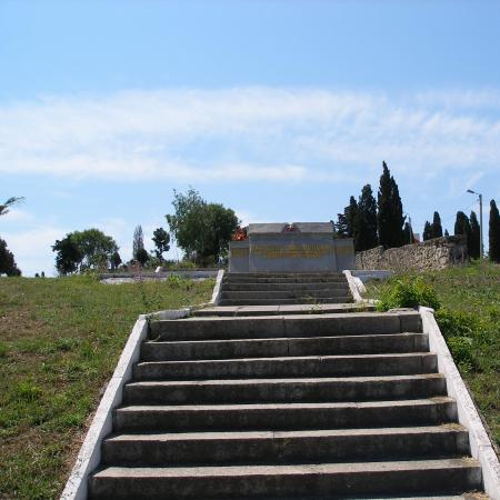 Братское кладбище защитников Севастополя 1941-1944 гг.