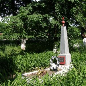 Мемориал в с. Шаповаловка Борзнянского района
