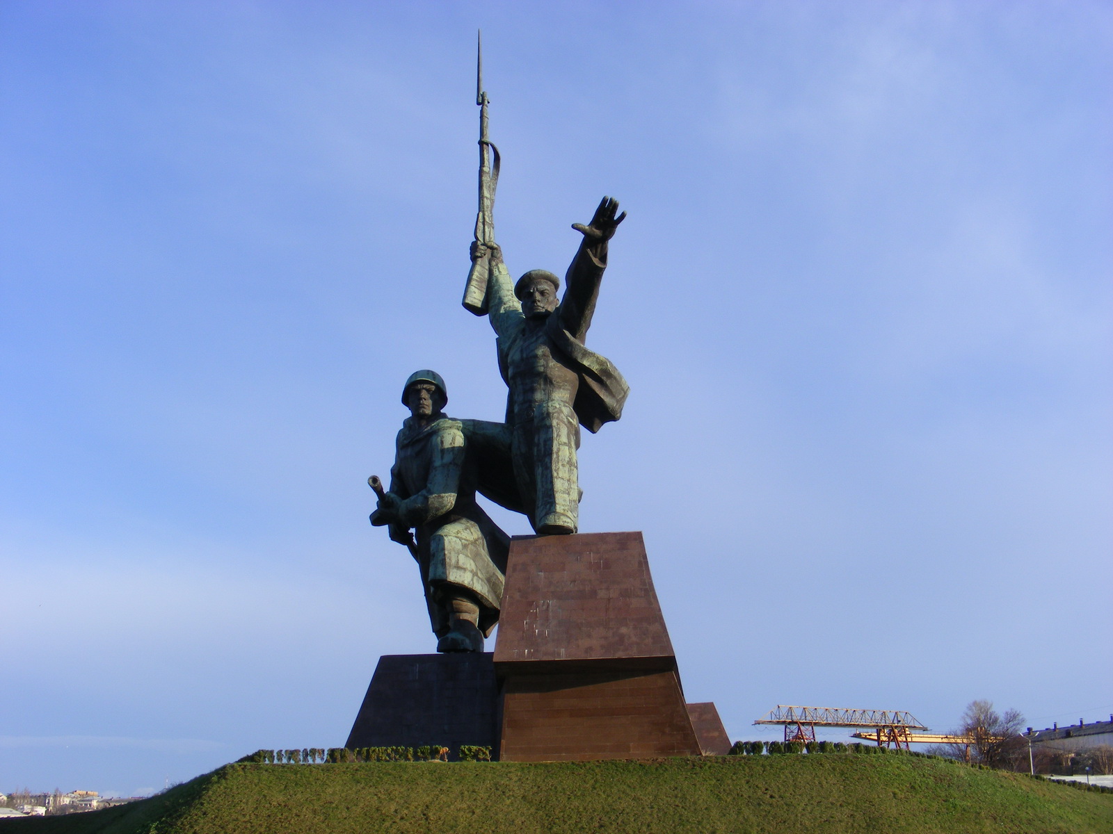Мемориал "Солдат и матрос" 