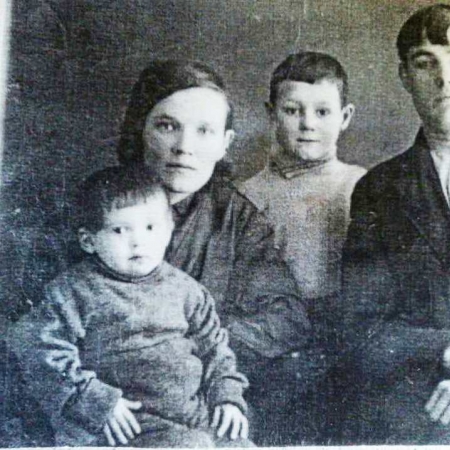 Кузнецов Нико­лай Алексеевич