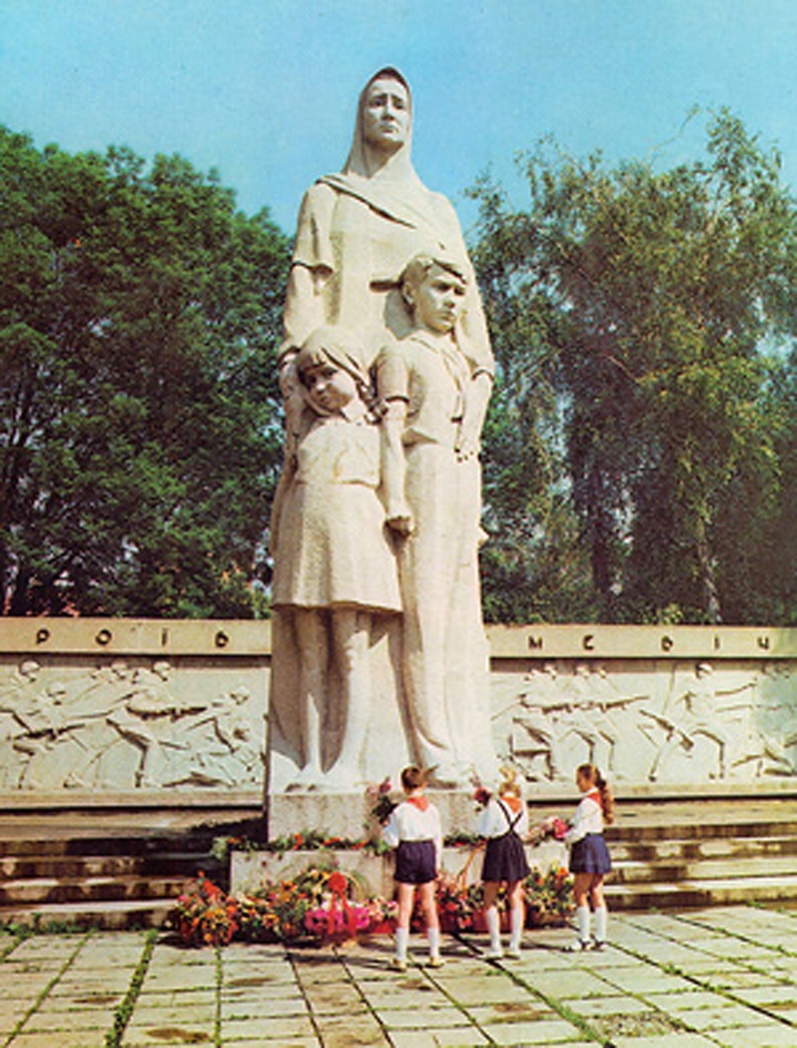 Братское кладбище на ул. Лепкого