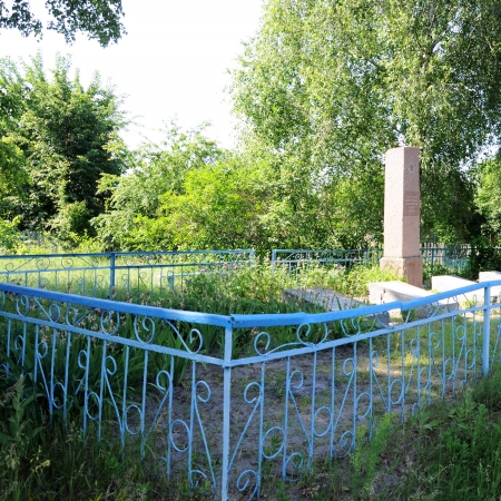 Братская могила в с. Стремигород Коростенского района 