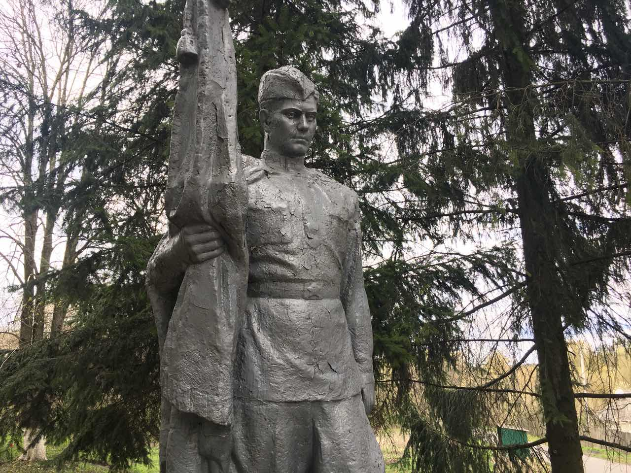 Братская могила в с. Моринцы Корсунь-Шевченковского района