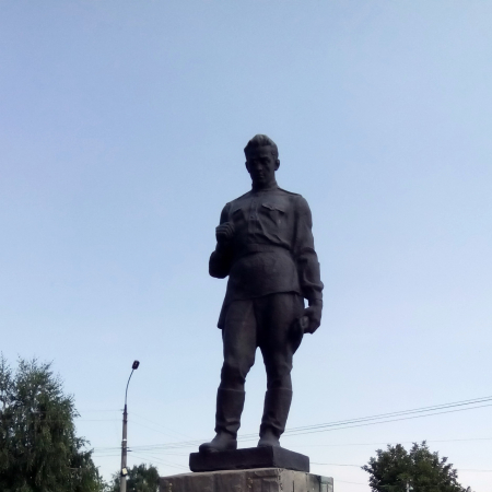 Братская могила в с. Дубиевка Черкасского района