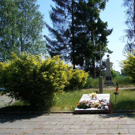 Воинское кладбище в с. Бояно